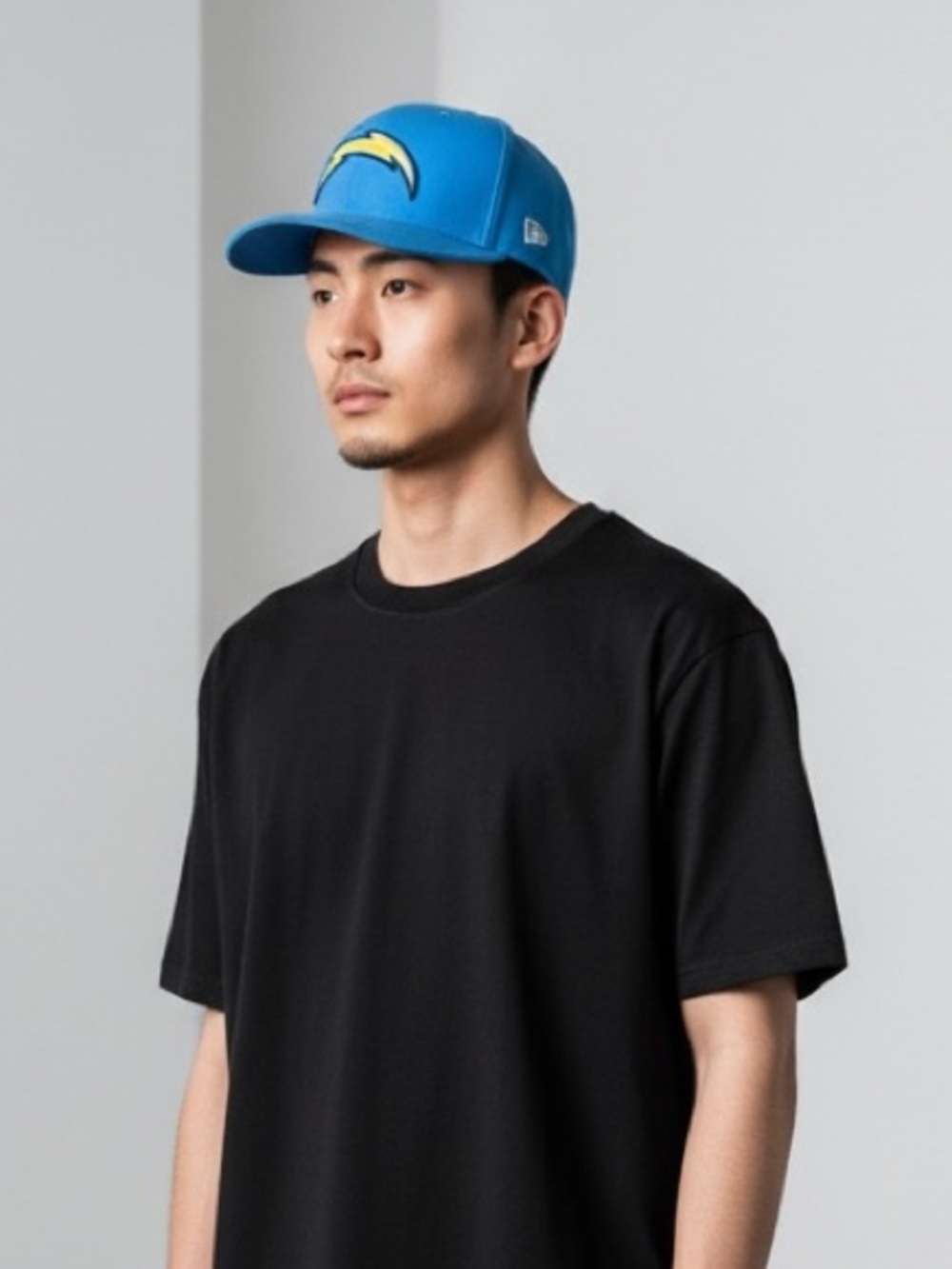 Brand New Los Angeles Chargers NFL fitted Hat By New Era 9FIFTY